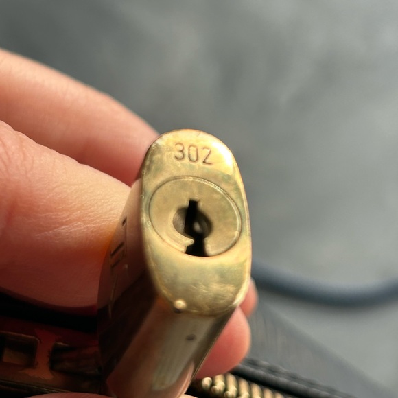 Louis Vuitton Alma Epi Leather Bag - Picture 10 of 12